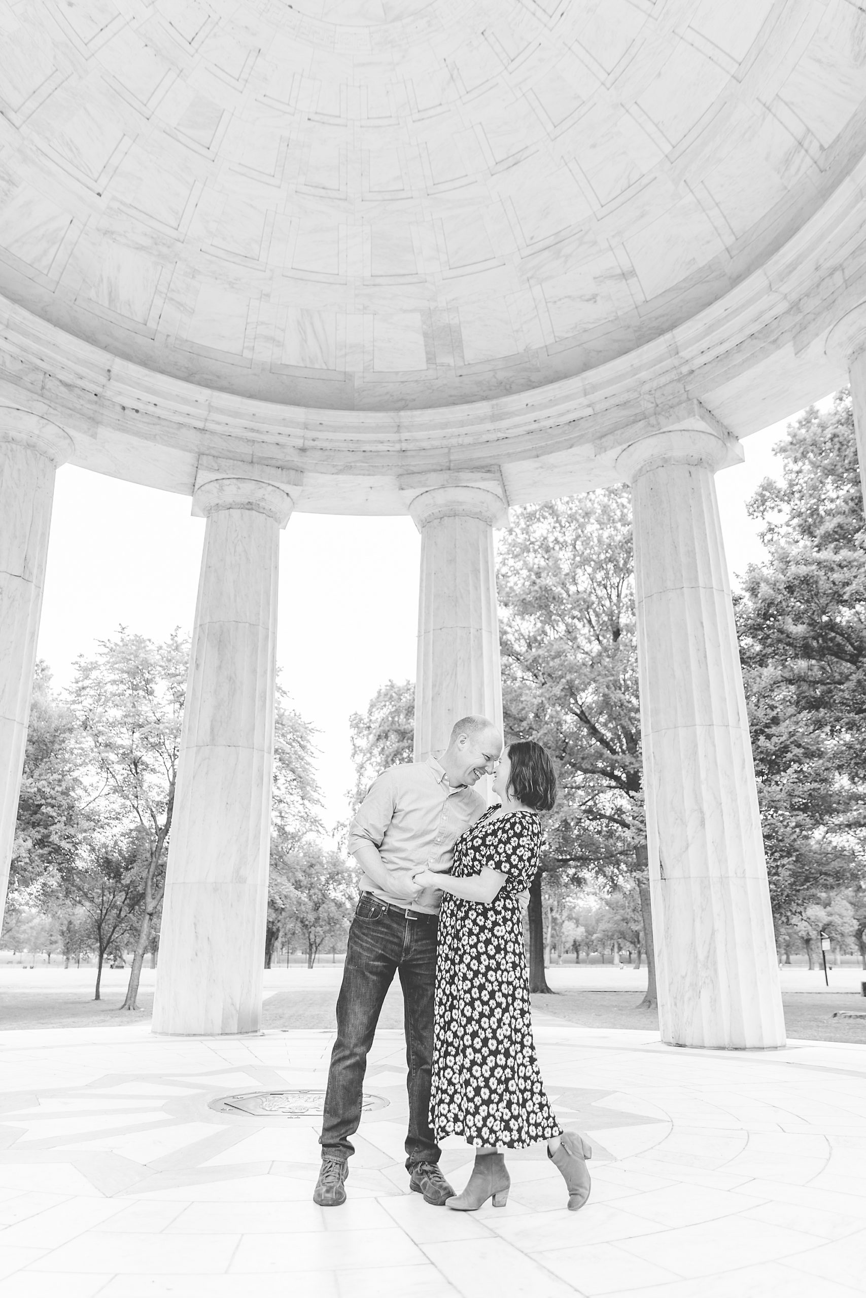 parents hug in War Memorial in Washington DC