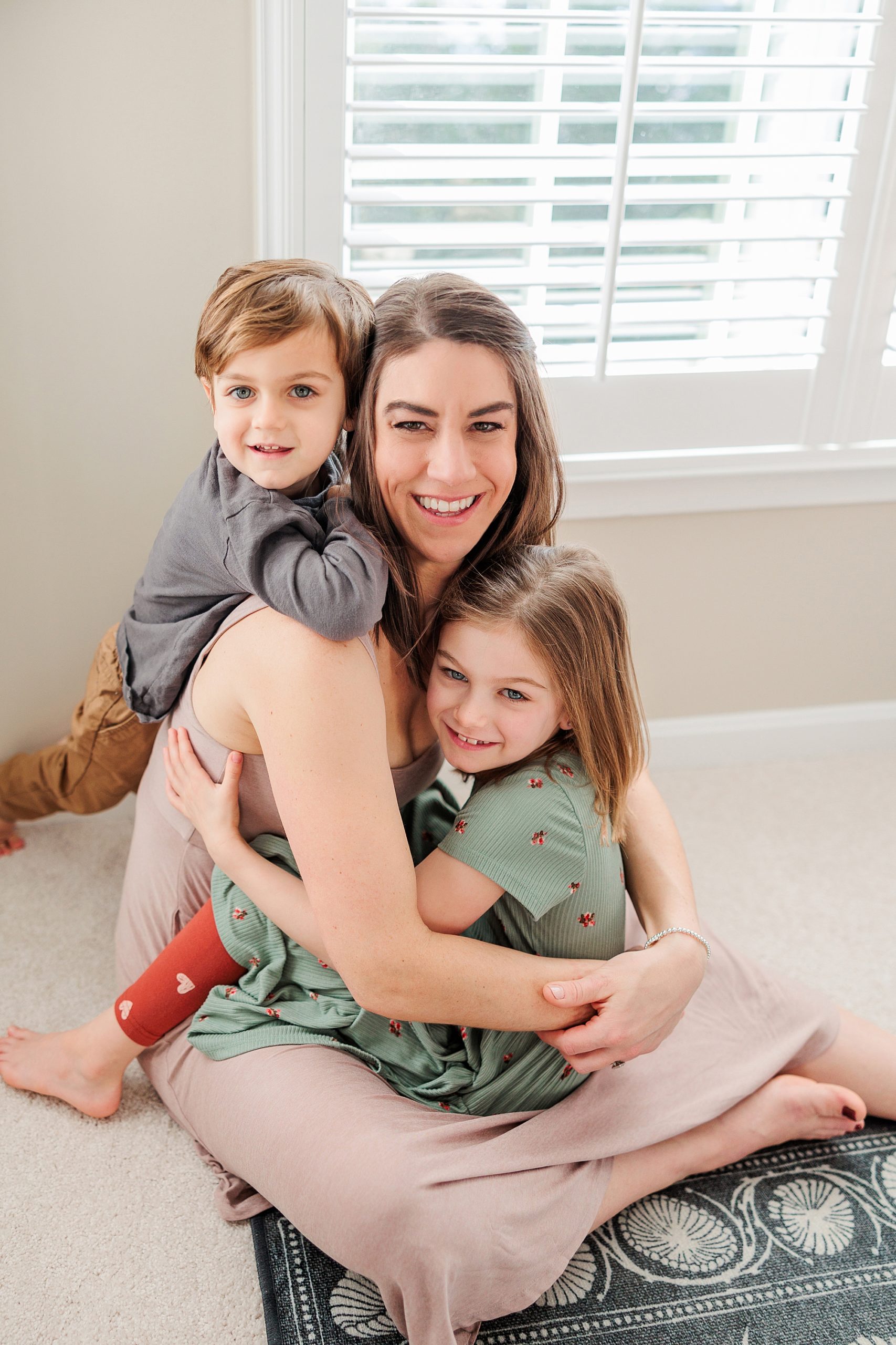 What is lifestyle photography? DMV family photographer Christina Tundo Photography shares all about lifestyle photo sessions!