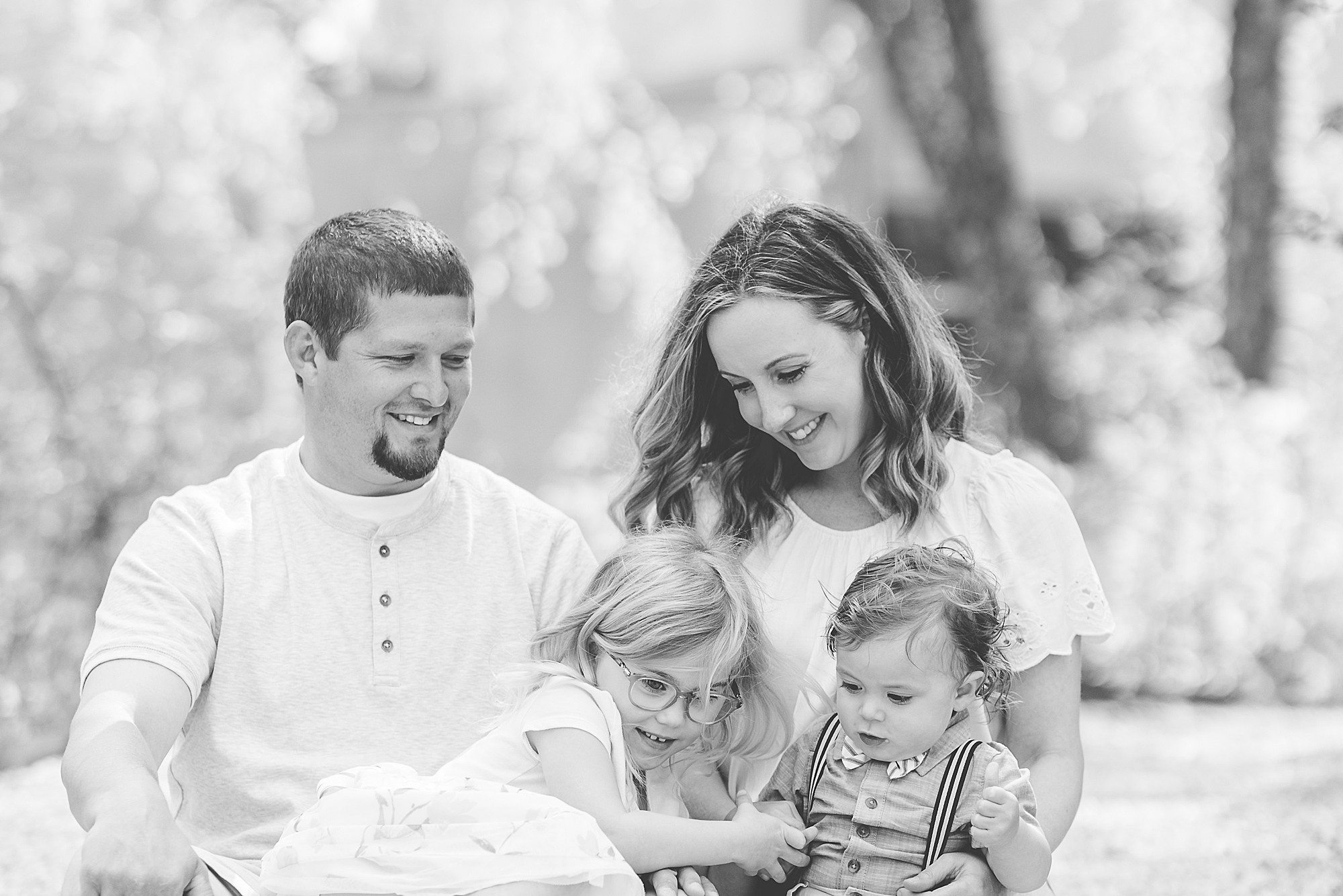 Common mistakes for family sessions: how to avoid these 5 common errors for a stress-free photo session with Christina Tundo Photography