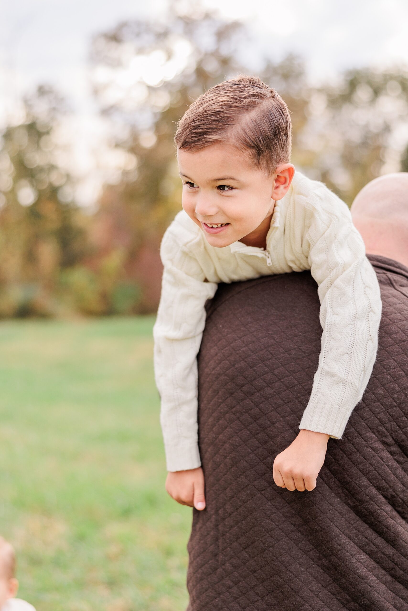 Tips to create natural and effortless family photos from Northern Virginia Family Photographer Christina Tundo Photography