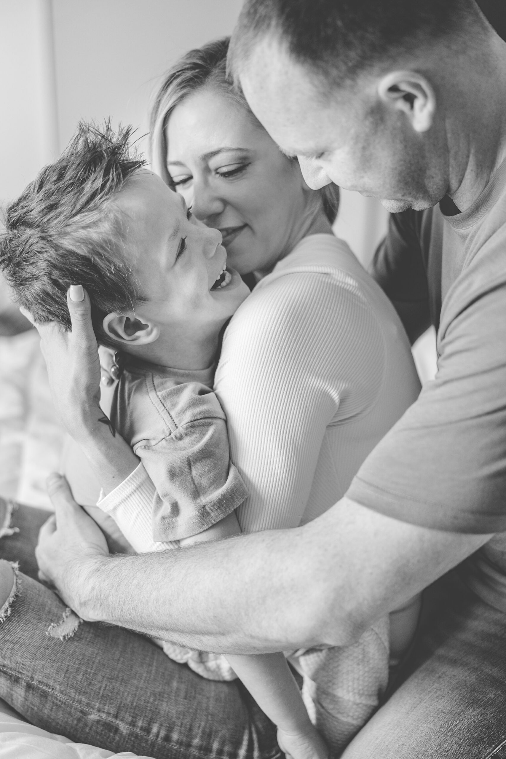 how to find the perfect family photographer for your dream session