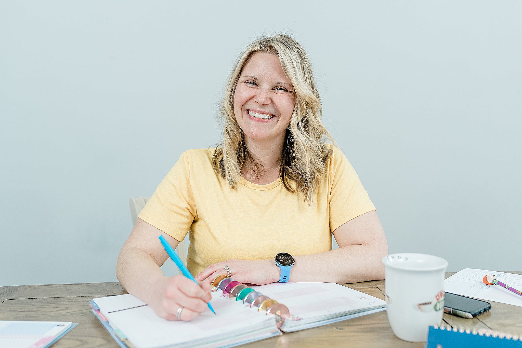 Dot the Is Outsourcing branding-photo